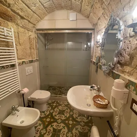 Damapaga Palazzo Grappa Bed and breakfast 4*