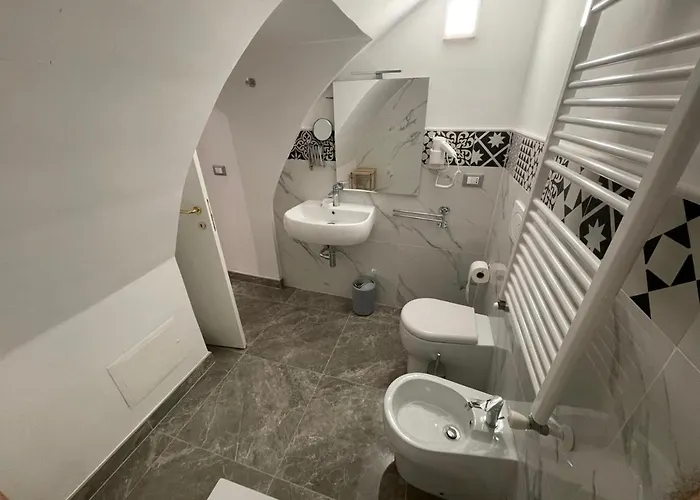 Damapaga Palazzo Grappa Bed & Breakfast 4*