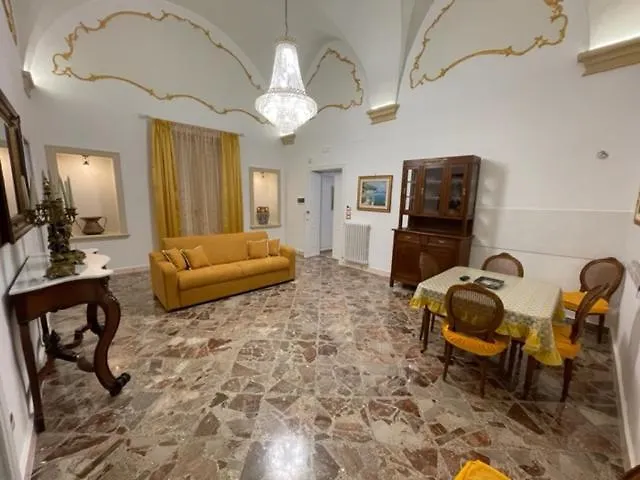 Damapaga Palazzo Grappa Bed & Breakfast 4*